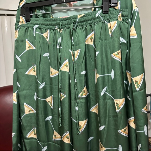 Show Me Your Mumu Tini Time Pajamas Set Green Martini Print Women’s L - Picture 8 of 12